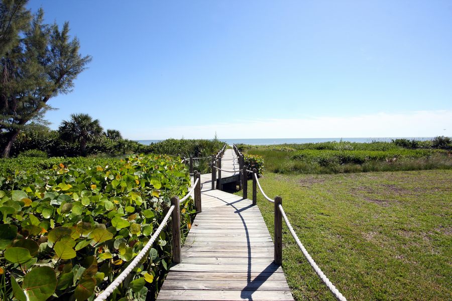 2 Bedroom Vacation Condo Direct Gulf Front